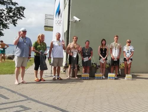 67406023 2406011066145564 826997872695181312 n